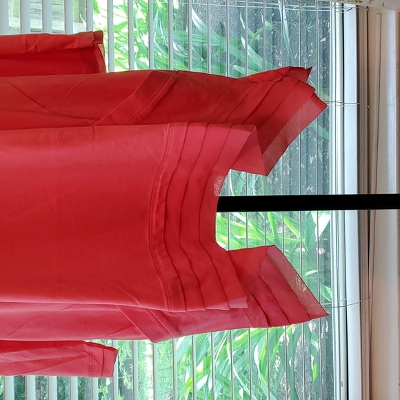 LOGO Instant Chic - Picture 3 of 10